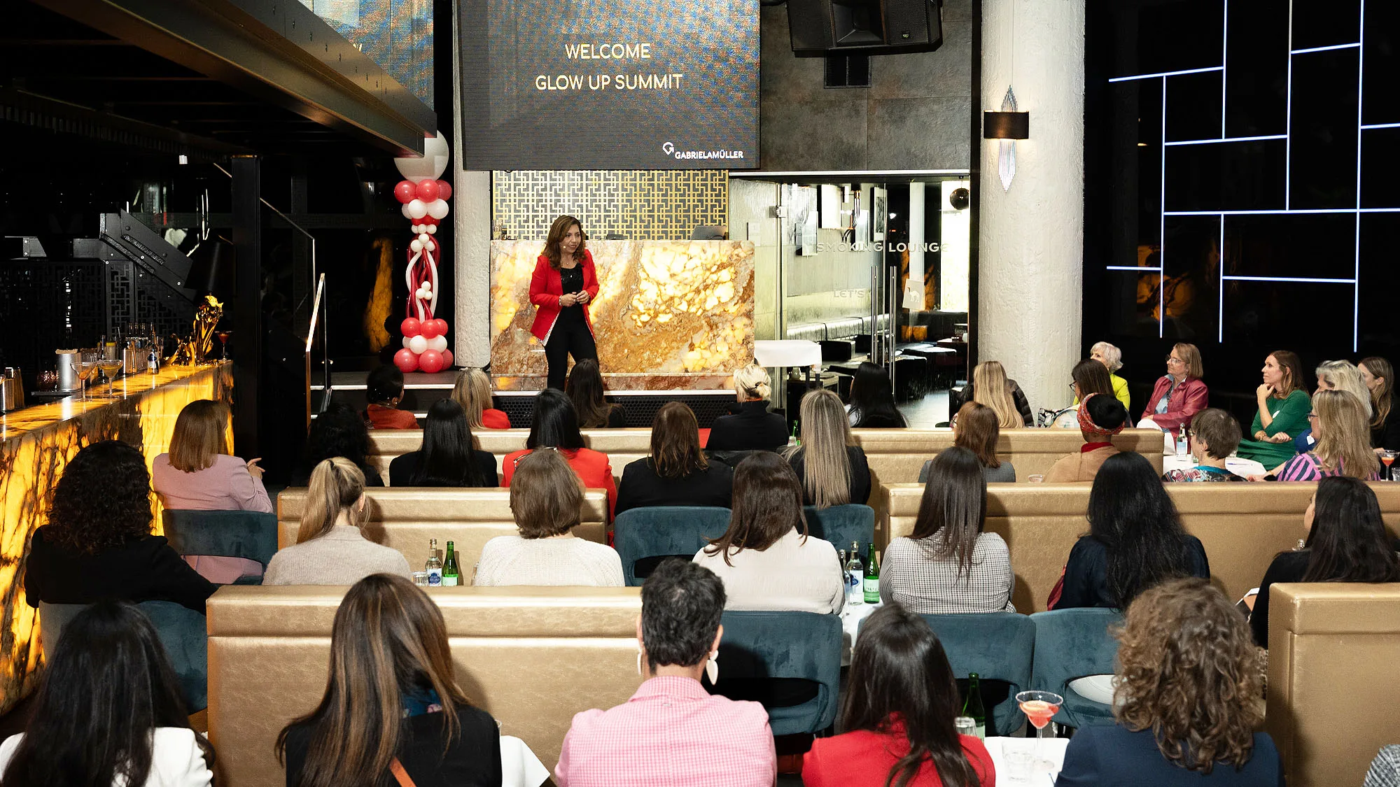Gabriela Mueller on stage